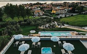 Apartments Monsurei, Lake View